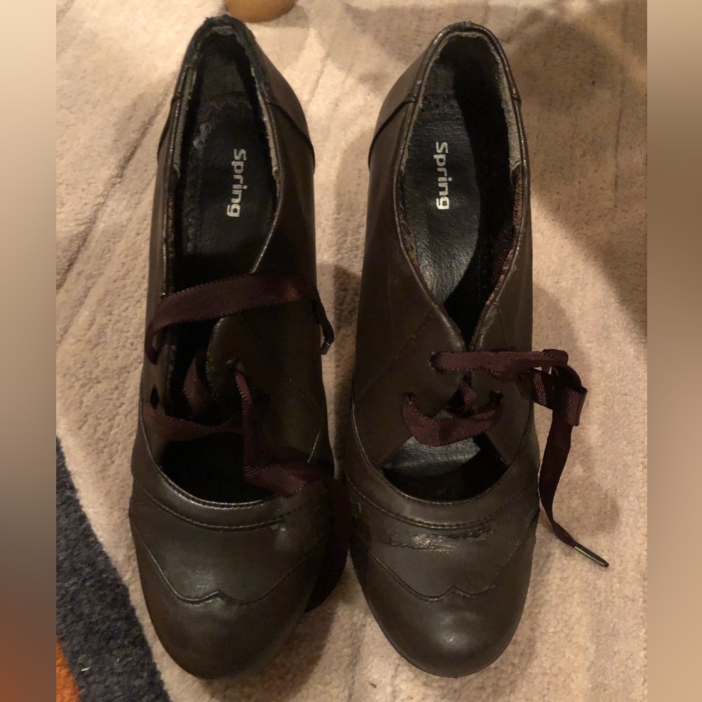 Spring lace 👠 Size 7.5
